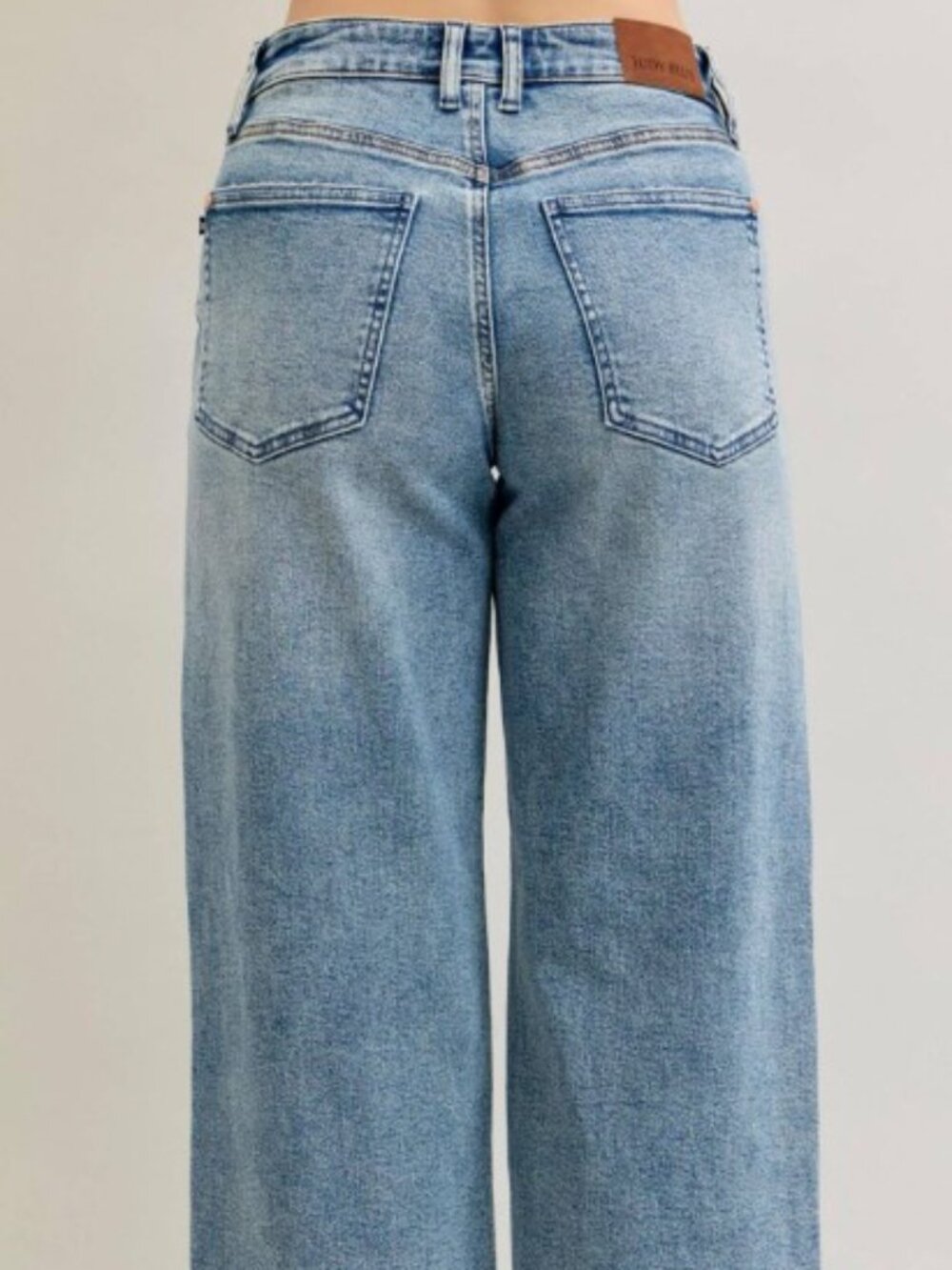 Judy Blue High Waist Wilhelmina Light Vintage Wash Leg Denim Jeans 13/31